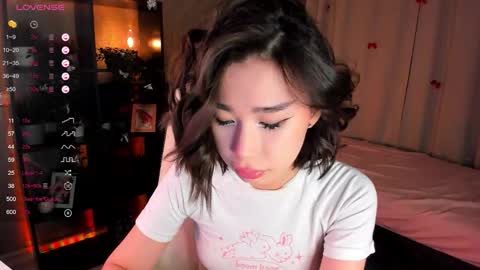 Snapshot of sensualily chatting on February 8, 2026, 3:59 pm Kiki online show from February 8, 2026, 3:59 pm