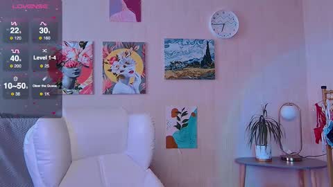 sensuallucy233 online show from November 2, 2025, 9:00 am