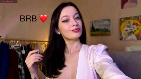 sensuallucy233 online show from January 8, 2026, 5:32 am