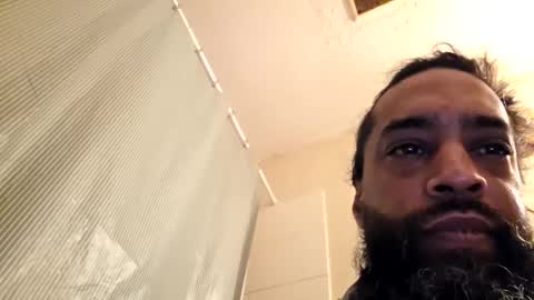 Snapshot of serani02 chatting on February 3, 2026, 7:02 am Serani online show from February 3, 2026, 7:02 am