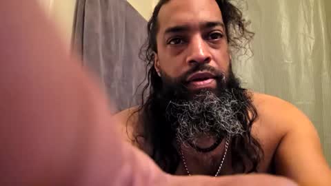 Snapshot of serani02 chatting on February 6, 2026, 6:18 am Serani online show from February 6, 2026, 6:18 am