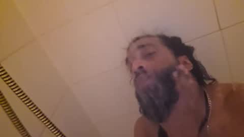 Snapshot of serani02 chatting on April 20, 2026, 2:58 am Serani online show from April 20, 2026, 2:58 am