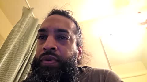 Snapshot of serani02 chatting on May 3, 2026, 7:03 am Serani online show from May 3, 2026, 7:03 am