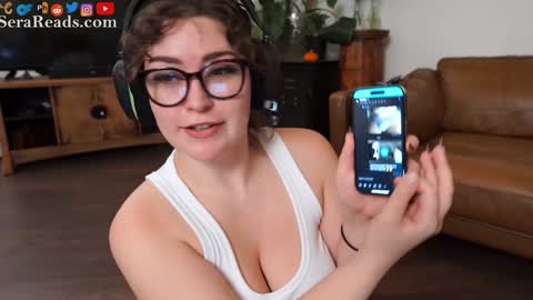 Snapshot of serareads chatting on November 14, 2025, 6:56 am SeraReads online show from November 14, 2025, 6:56 am