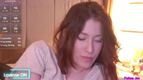 Snapshot of serena_bennet chatting on December 16, 2024, 1:42 am Serena online show from December 16, 2024, 1:42 am