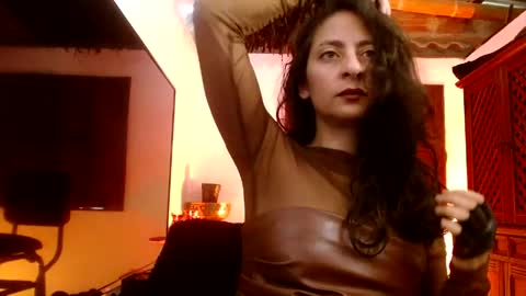 Serena Xyz online show from May 3, 2026, 3:07 pm