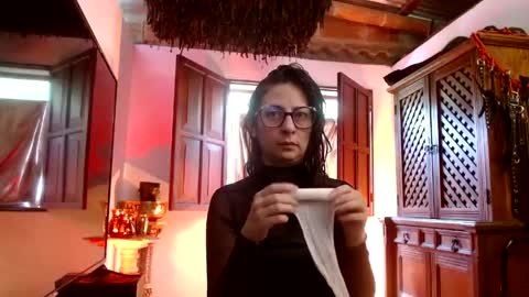 Serena Xyz online show from May 16, 2026, 2:27 pm