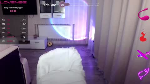 serenamilss online show from December 27, 2024, 10:05 pm