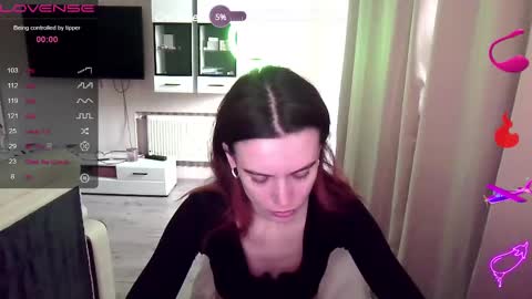 serenamilss online show from February 19, 2025, 10:56 am