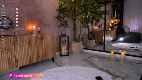Serene Sophiex online show from November 17, 2025, 10:04 pm