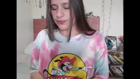 Snapshot of serenity_crystal chatting on December 30, 2024, 8:04 pm serenity_crystal online show from December 30, 2024, 8:04 pm