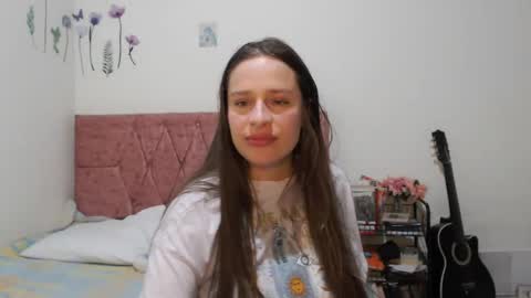 Snapshot of serenity_crystal chatting on September 21, 2025, 12:23 am serenity_crystal online show from September 21, 2025, 12:23 am