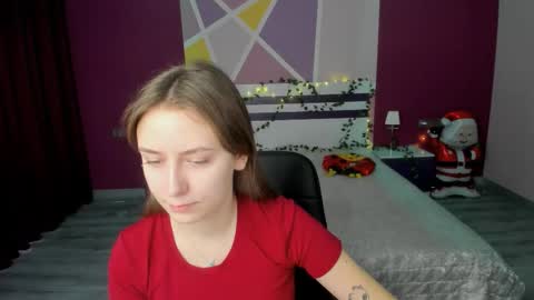 Snapshot of serenitywild chatting on January 7, 2026, 6:16 am serenitywild online show from January 7, 2026, 6:16 am