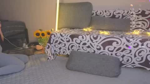 Hey Guys and Girls non-binary personalities  Im Sereta online show from January 16, 2026, 11:25 am