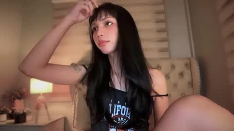 Snapshot of service_dolly69 chatting on May 22, 2026, 11:54 pm service_dolly69 online show from May 22, 2026, 11:54 pm