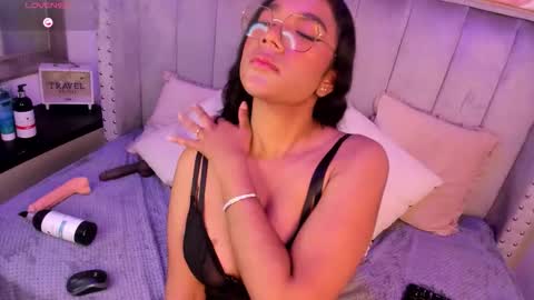 Seshat online show from October 18, 2025, 4:26 am