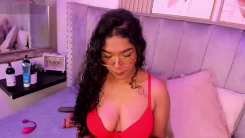 Seshat online show from October 24, 2025, 3:25 am