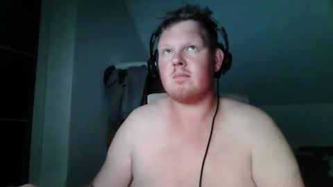 Snapshot of setcuna chatting on October 23, 2025, 8:29 pm setcuna online show from October 23, 2025, 8:29 pm