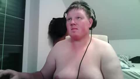 Snapshot of setcuna chatting on April 22, 2026, 9:05 pm setcuna online show from April 22, 2026, 9:05 pm