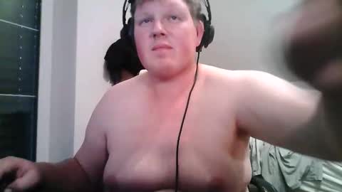 Snapshot of setcuna chatting on May 16, 2026, 6:17 pm setcuna online show from May 16, 2026, 6:17 pm