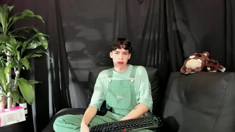 seth_ryder online show from February 14, 2025, 5:09 am