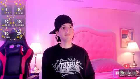 sett_and_gwen online show from February 15, 2025, 6:55 am