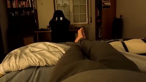 sevenorder online show from December 15, 2025, 12:37 am