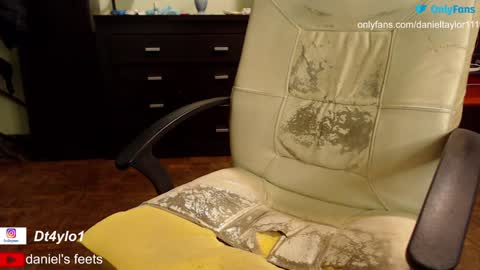 Snapshot of sexandsexy1999 chatting on January 9, 2025, 10:41 pm Daniel Taylor online show from January 9, 2025, 10:41 pm