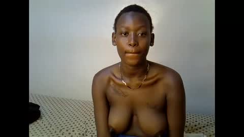 sexcyvee online show from December 22, 2025, 10:01 am