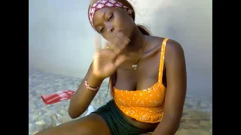 sexcyvee online show from January 7, 2026, 7:27 pm