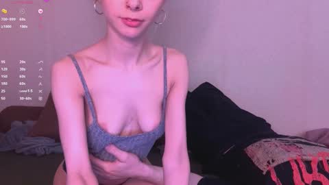 Snapshot of sexdrugg666 chatting on February 9, 2025, 8:02 pm Dina online show from February 9, 2025, 8:02 pm