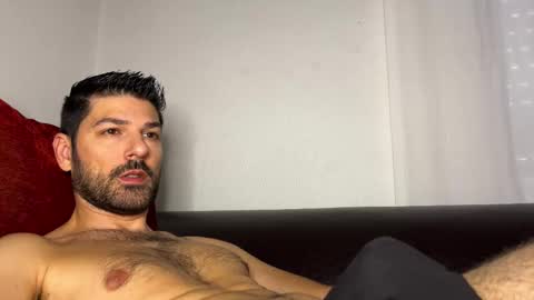 Lucenzo  online show from October 29, 2025, 8:49 am