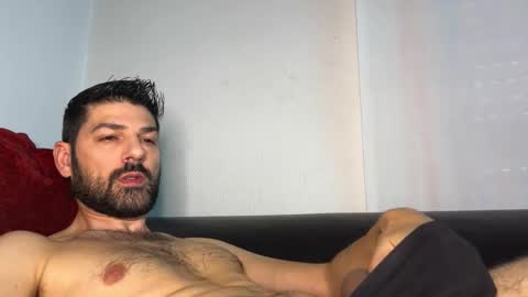 Lucenzo  online show from March 18, 2026, 9:34 am