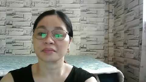 Snapshot of sexi_monica chatting on February 26, 2026, 12:20 am sexi_monica online show from February 26, 2026, 12:20 am