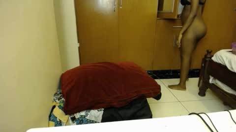 Snapshot of sexie_desire chatting on February 23, 2026, 8:06 pm Mari online show from February 23, 2026, 8:06 pm