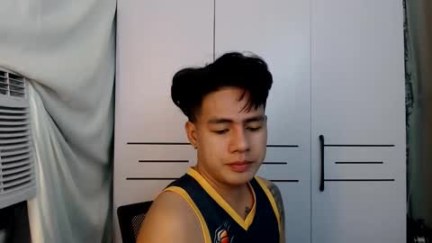 Snapshot of sexloversxxxx chatting on November 11, 2025, 3:17 am HI I AM JAMESPLEASE LET ME DO SOME HOT SHOWS FOR YOU HERE FOR MY SCHOOL AND FOR MY FAMILY online show from November 11, 2025, 3:17 am