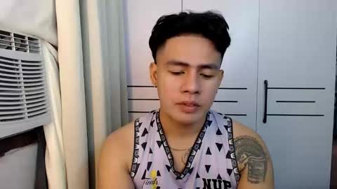 Snapshot of sexloversxxxx chatting on November 15, 2025, 10:01 am HI I AM JAMESPLEASE LET ME DO SOME HOT SHOWS FOR YOU HERE FOR MY SCHOOL AND FOR MY FAMILY online show from November 15, 2025, 10:01 am