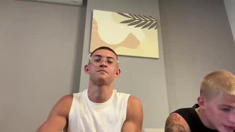 Snapshot of sexninjaboy_ chatting on April 6, 2026, 11:11 am Jace online show from April 6, 2026, 11:11 am