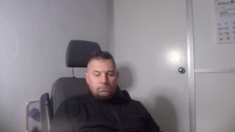 sexoatope79 online show from November 27, 2025, 6:37 am