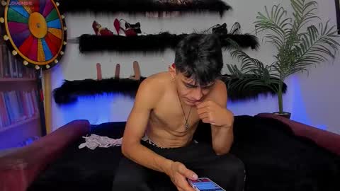 April   18 year and ROSS dick 20cm online show from November 1, 2025, 11:40 pm