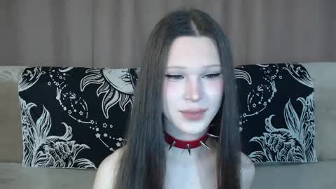 Snapshot of sexpired_princess chatting on September 11, 2025, 1:06 am Nextdoor Princess online show from September 11, 2025, 1:06 am