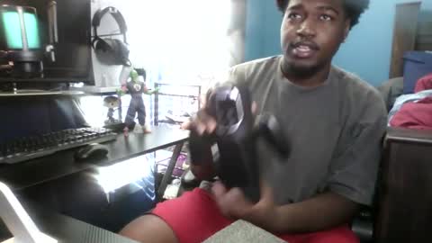 sexplug09 online show from September 14, 2025, 5:12 pm