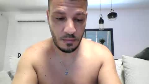 sexsyyyyy online show from June 18, 2026, 7:19 am