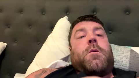 Snapshot of sexxxxycouple604 chatting on February 11, 2025, 1:41 am Big uncut hunk online show from February 11, 2025, 1:41 am