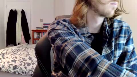 Adam  online show from February 5, 2026, 9:25 am