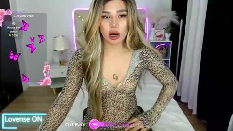 sexxxy_phoenix online show from March 28, 2026, 12:49 pm