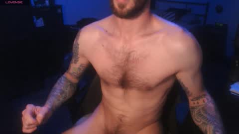 SiuL online show from November 3, 2025, 9:16 pm