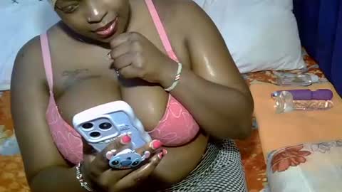 sexxy_brii online show from November 13, 2025, 3:33 pm