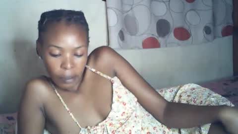 Snapshot of sexxy_curvy23 chatting on January 6, 2026, 7:17 pm sexxy_curvy23 online show from January 6, 2026, 7:17 pm