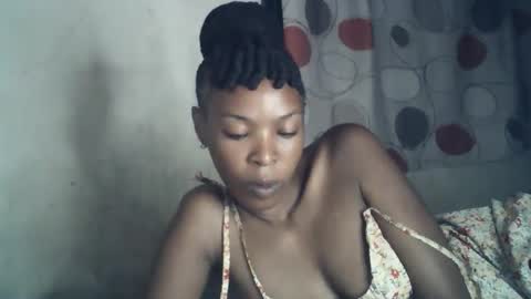 sexxy_curvy23 online show from February 8, 2026, 2:48 am